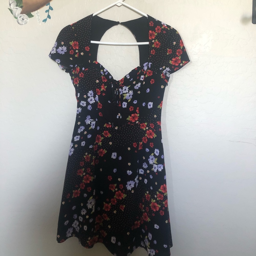 Floral sweetheart dress